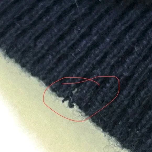 Closed 100% cashmere sweater - Picture 8 of 8